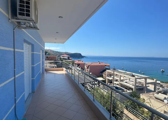 Guest house Eleonora & Kyriakos Himare