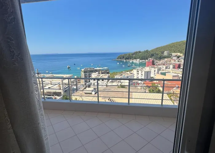 Eleonora & Kyriakos 3* Himare