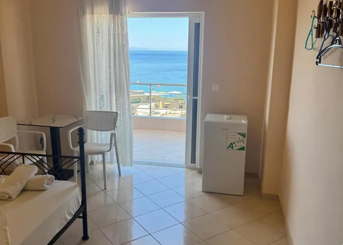 Penzion Eleonora & Kyriakos 3*